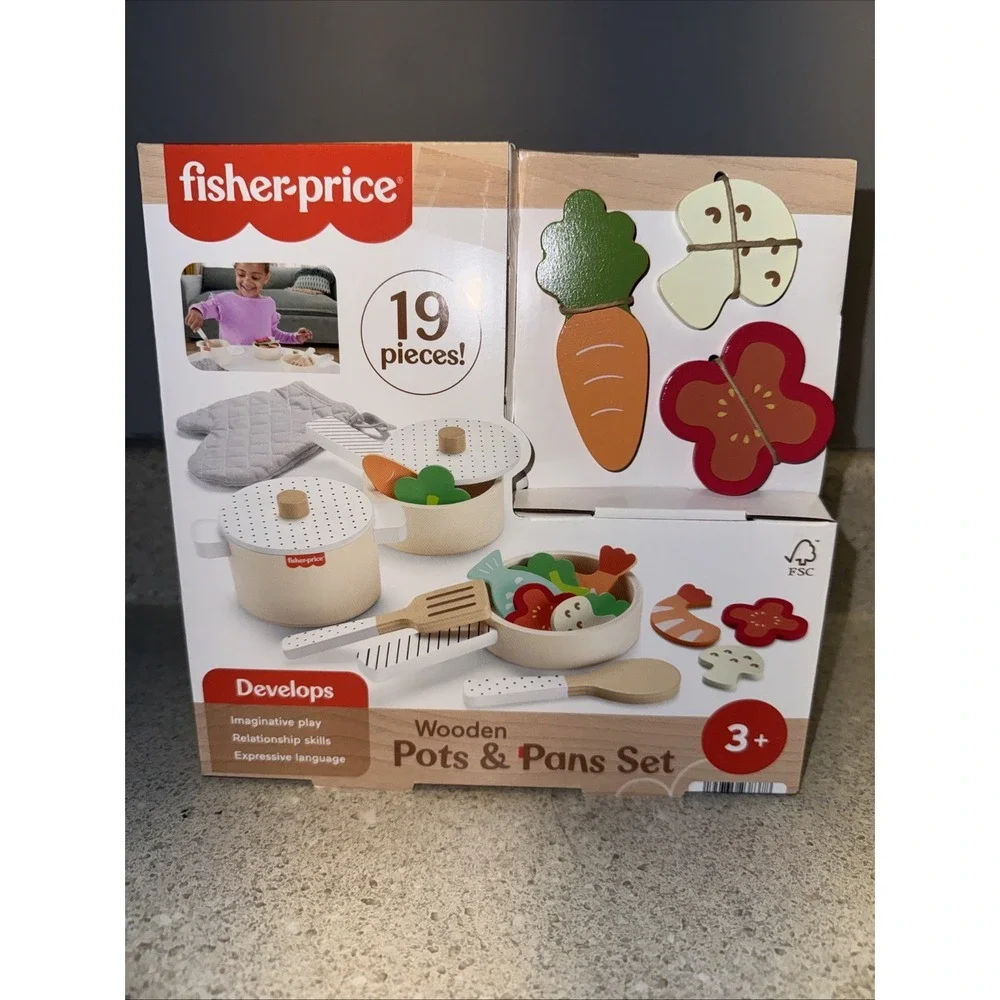 Fisher Price WOODEN POTS & PANS 19 Piece Set Development Toy  FSC Ages 3 +